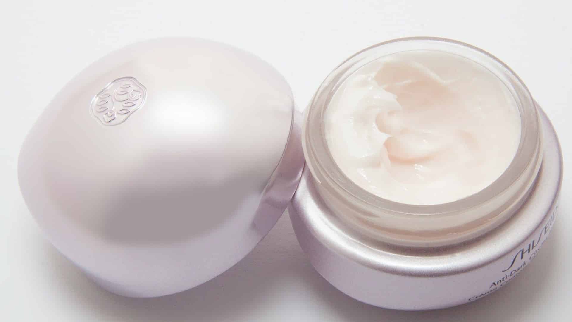 Best Korean Eye Cream – For Dark Circles & Wrinkles